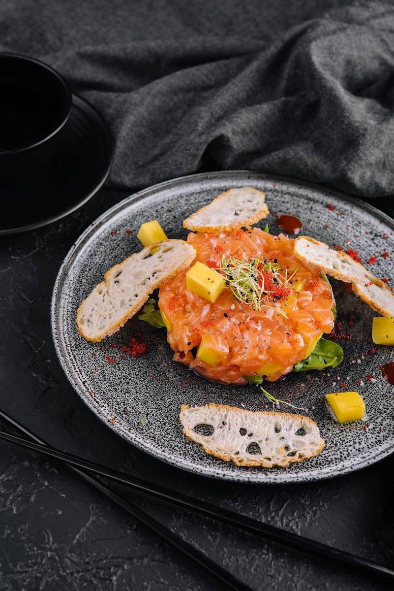 Salmon Tar-Tar with Mango